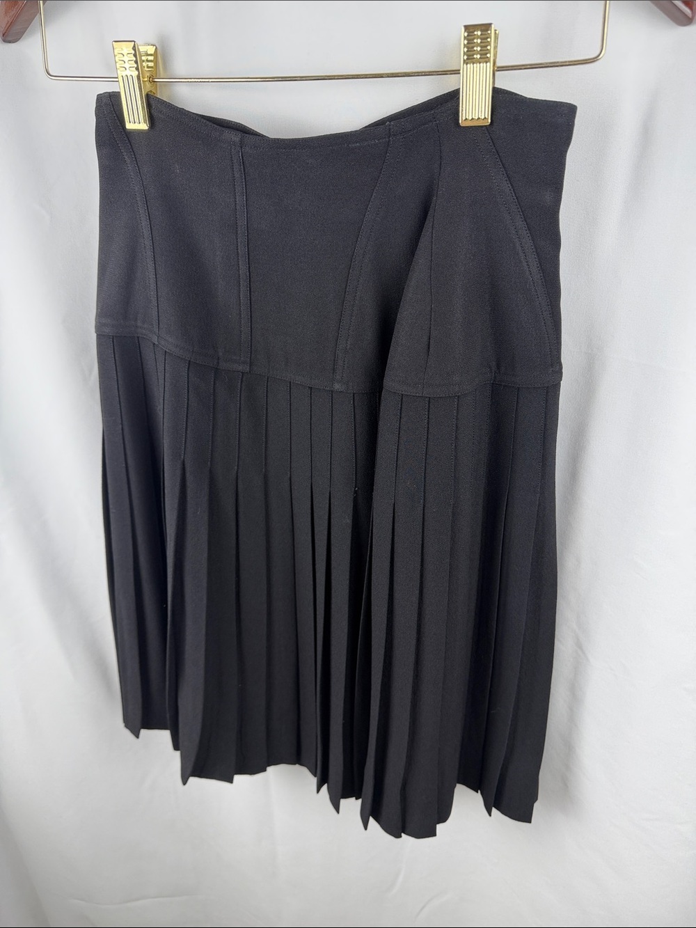 CHANEL Black Pleated Midi Skirt with Gold Buttons - Picture 4 of 6